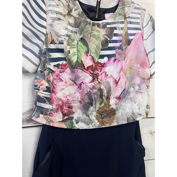 Ted Baker Romper Short Sleeve CHIC Floral Navy Size 1 (US sz 4) Zipper Back - Picture 3 of 6
